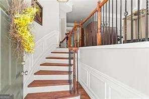 1667 Wehunt Pl SE Unit 11, Smyrna, GA 30082 - view of stairway