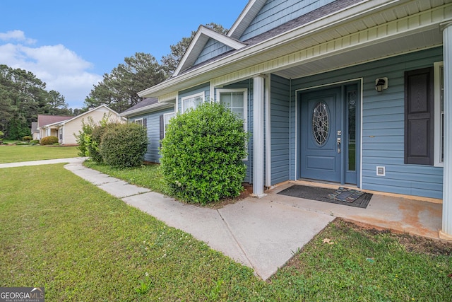 643 Lora Smith Rd, Newnan, GA 30265 - property entrance featuring a lawn