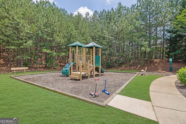 1929 Brightleaf Way, Marietta, GA 30060 - community play area with a yard