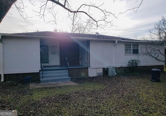 2227 Robin Hood Rd, Macon, GA 31206 - back of house featuring covered porch