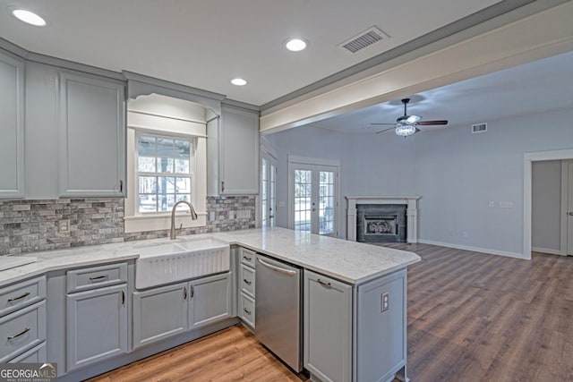 1443 Ebenezer Rd, Rincon, GA 31326 - kitchen featuring dishwasher, gray cabinetry, a peninsula, ceiling fan, and recessed lighting