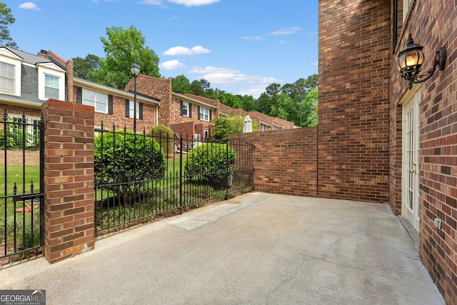 27 Jefferson Hill Pl NE, Atlanta, GA 30342 - view of patio