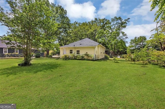 view of grassy yard