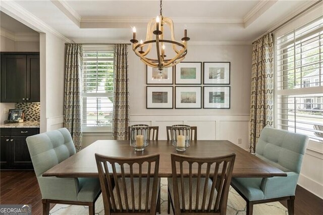 3000 Haven Mill Ln, Milton, GA 30004 - kitchen featuring appliances with stainless steel finishes, ornamental molding, white cabinets, a center island, and tasteful backsplash