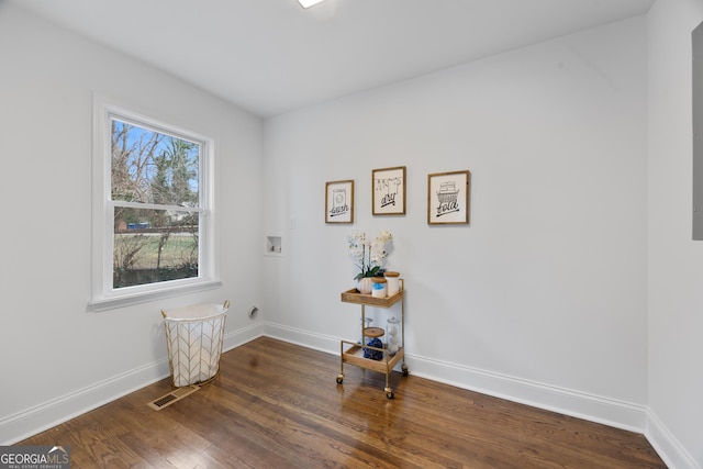 1870 Avon Ave SW, Atlanta, GA 30311 - unfurnished room featuring wood finished floors and baseboards