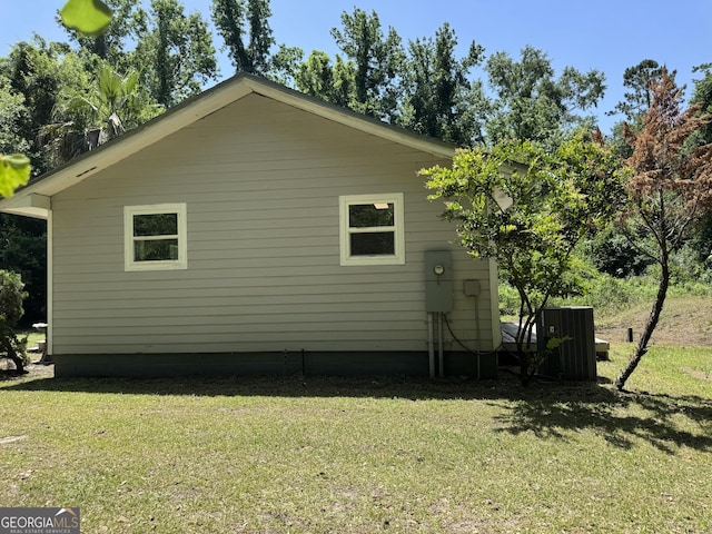 13327 US Highway 17, Woodbine, GA 31569 - view of side of home featuring a lawn