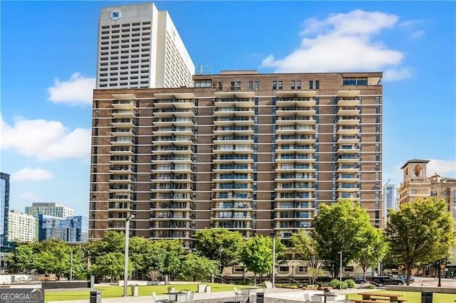 620 Peachtree St NE Unit 403, Atlanta, GA 30308 - view of building exterior featuring a view of city