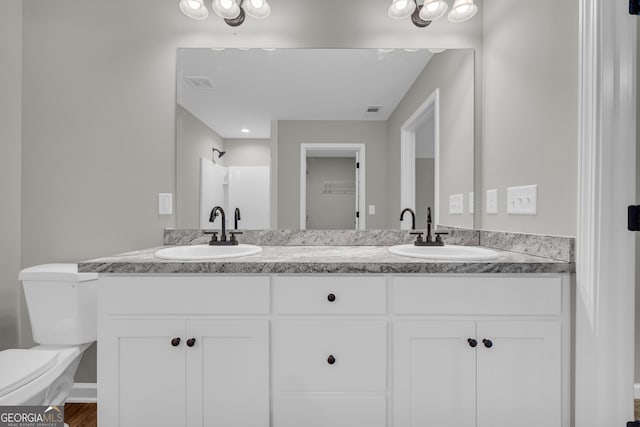 350 Maple St, Hartwell, GA 30643 - full bath with double vanity and toilet