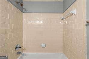1371 Keys Lake Dr NE, Atlanta, GA 30319 - bathroom with shower / washtub combination