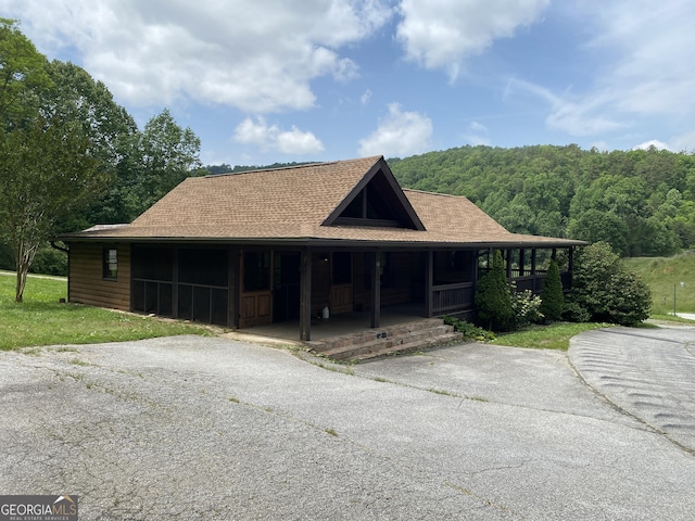 16 Tuts Mountain Rd, Clayton, GA 30525 - farmhouse inspired home featuring covered porch and a shingled roof