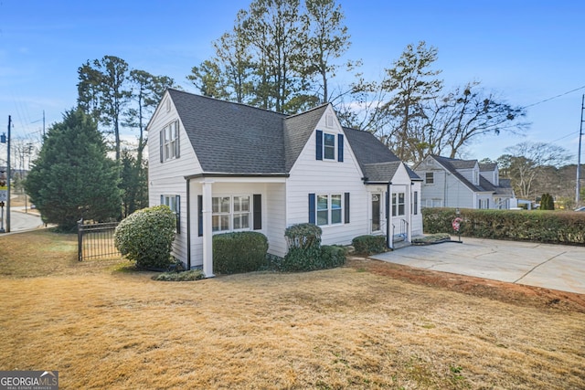 1831 Dresden Dr, Brookhaven, GA 30319 - view of front of home featuring roof with shingles