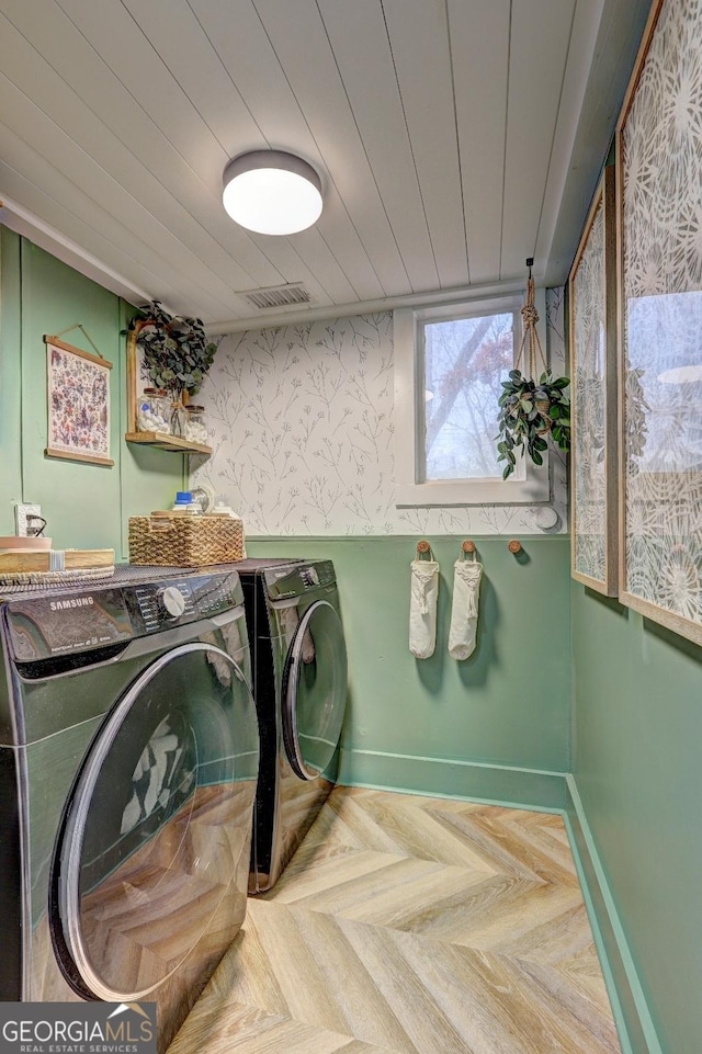 124 Laurel Dr, Barnesville, GA 30204 - laundry room featuring washer and clothes dryer and wood ceiling