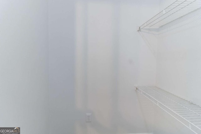 7623 Mcgillicuty Dr, Union City, GA 30291 - view of walk in closet