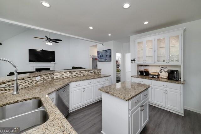 20 Allie Dr, Mcdonough, GA 30252 - kitchen with a sink, stainless steel dishwasher, dark wood-type flooring, recessed lighting, and a ceiling fan