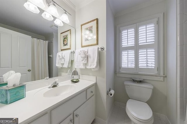4470 Crestwicke Pointe, Atlanta, GA 30319 - bathroom featuring toilet, baseboards, crown molding, vanity, and curtained shower