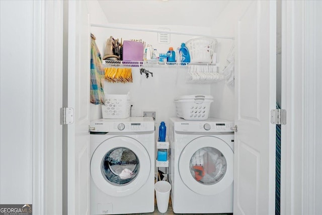 138 Lakestone Pkwy, Woodstock, GA 30188 - laundry room featuring separate washer and dryer
