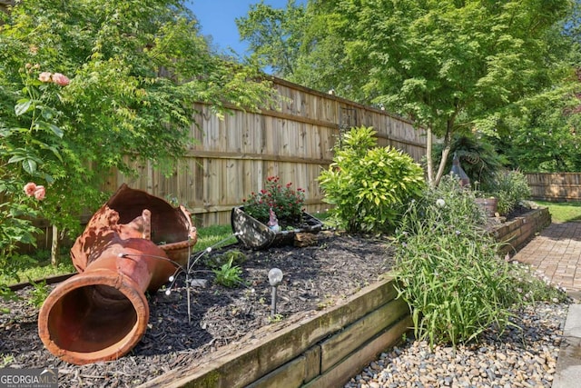 view of fenced backyard