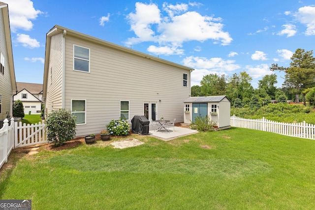 10 Georgian Oaks Ct, Newnan, GA 30265 - back of property with a patio, a storage shed, and an outdoor structure
