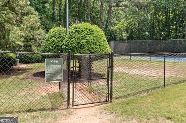 3200 Seven Pines Ct Unit 103, Atlanta, GA 30339 - view of home's community featuring a gate