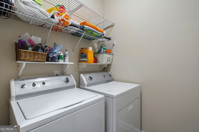 200 Hidden Spring Way, Athens, GA 30605 - washroom featuring washer and clothes dryer