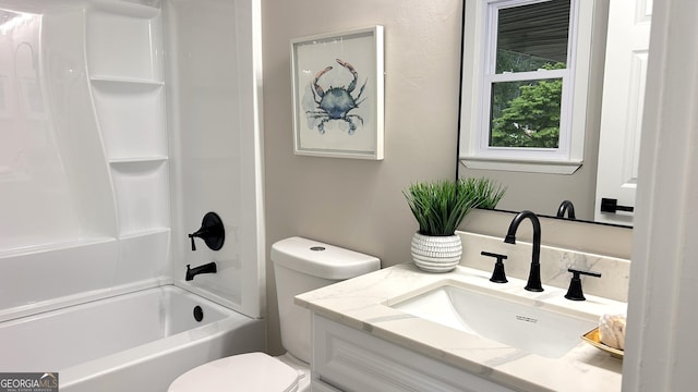 4296 Langdon Dr, Decatur, GA 30035 - full bath featuring toilet, vanity, and washtub / shower combination