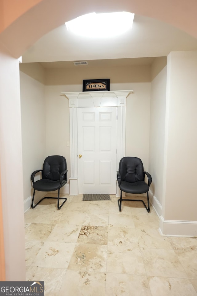 1010 Forest Overlook Dr SW, Atlanta, GA 30331 - living area with baseboards