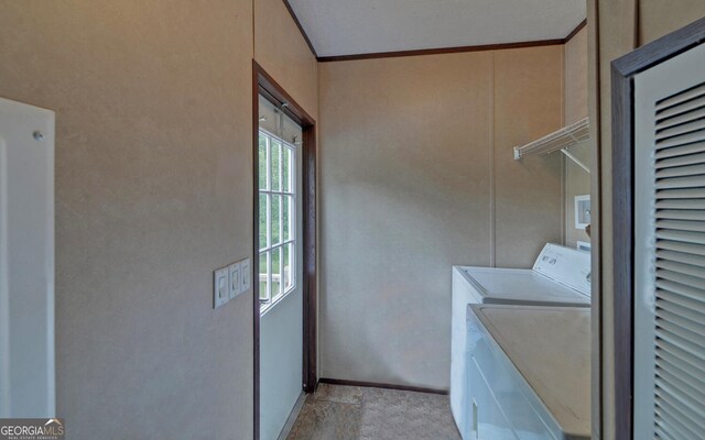 484 Tb Thornton Dr, Hartwell, GA 30643 - laundry room featuring washer and dryer, a heating unit, crown molding, and baseboards