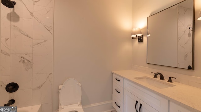 10765 Shallowford Rd, Roswell, GA 30075 - full bath with vanity and  shower combination