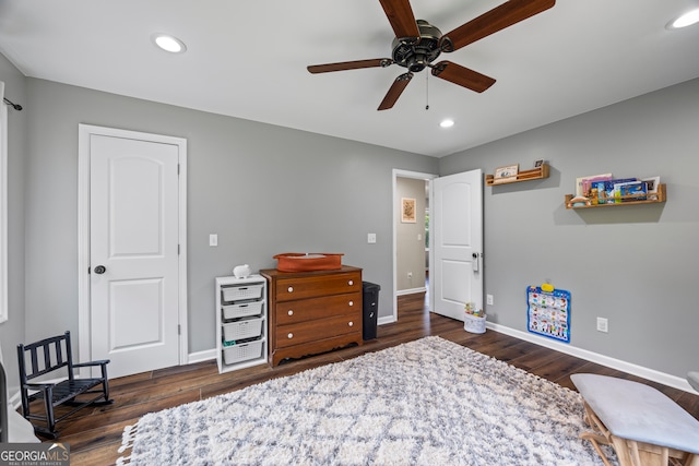 bedroom featuring baseboards, wood finished floors, recessed lighting, and a ceiling fan