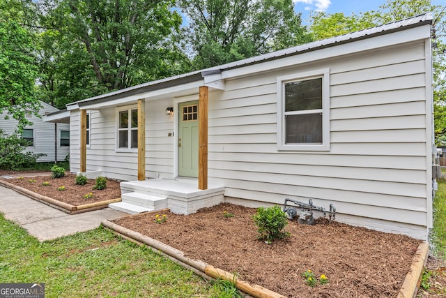 492 Clover St, Athens, GA 30606 - single story home featuring metal roof