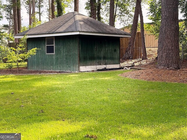 894 Nottingham Dr, Avondale Estates, GA 30002 - view of outdoor structure featuring an outbuilding