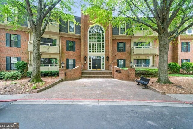 25305 Plantation Dr NE, Atlanta, GA 30324