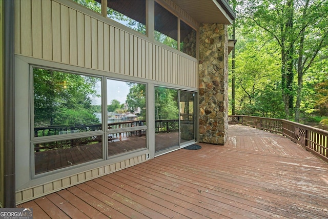 9020 Lakeview Pkwy, Villa Rica, GA 30180 - view of wooden terrace