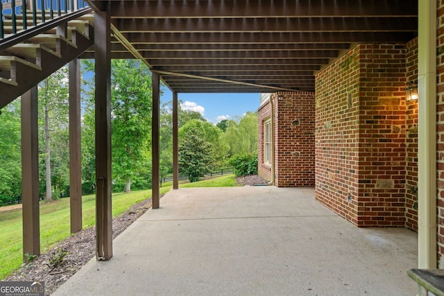 view of patio with driveway