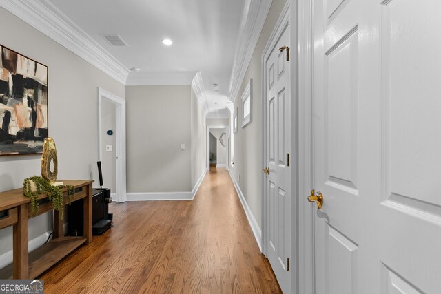 3905 Merriweather Woods, Johns Creek, GA 30022 - hallway with crown molding, light wood finished floors, recessed lighting, and baseboards