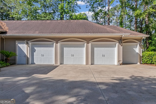 364 Osprey Cir, Saint Marys, GA 31558 - view of garage