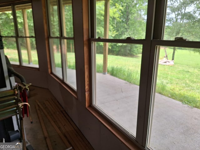 view of sunroom / solarium