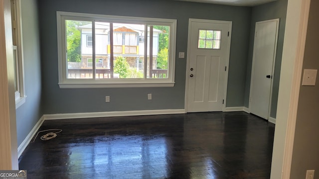 214 Upshaw St SW, Atlanta, GA 30315 - entrance foyer with dark wood-style floors and baseboards