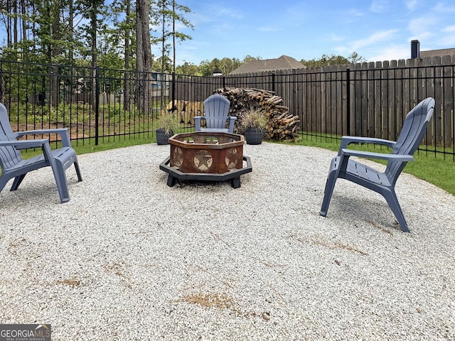35 Perkins Cv, Senoia, GA 30276 - view of patio / terrace
