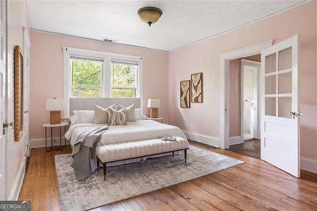 118 Waverly Way, Atlanta, GA 30307 - bedroom with wood finished floors and baseboards