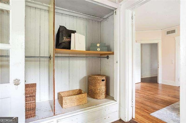118 Waverly Way, Atlanta, GA 30307 - view of closet