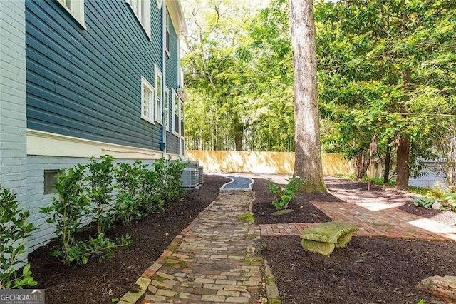 118 Waverly Way, Atlanta, GA 30307 - view of yard