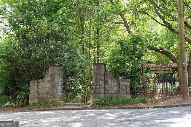 118 Waverly Way, Atlanta, GA 30307 - community / neighborhood sign featuring a view of trees