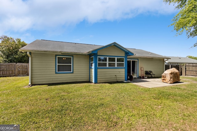 127 Fairfield Dr, Saint Marys, GA 31558 - back of house with a patio