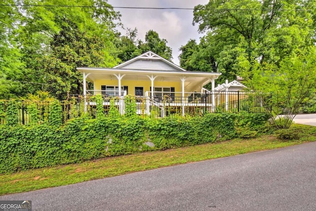 255 S Grove St, Dahlonega, GA 30533 - farmhouse inspired home with covered porch
