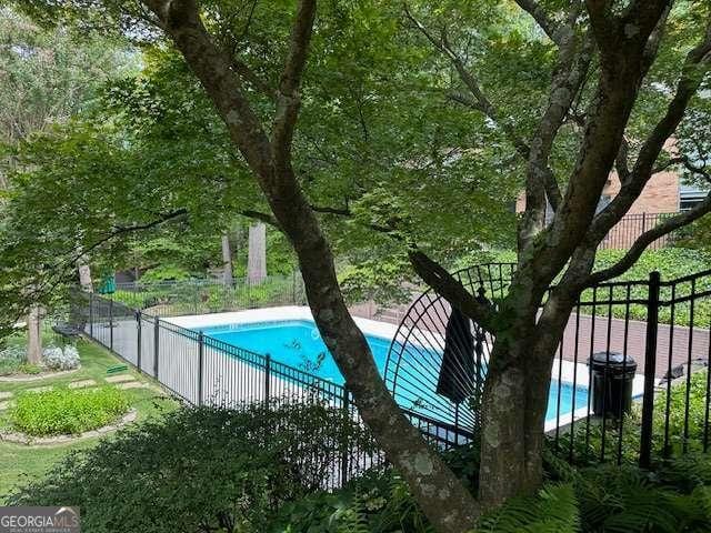 1233 Woodland Ave NE Unit 5, Atlanta, GA 30324 - view of pool
