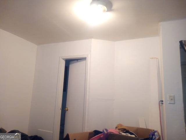 1105 Oak Knoll Ter SE, Atlanta, GA 30315 - view of bedroom