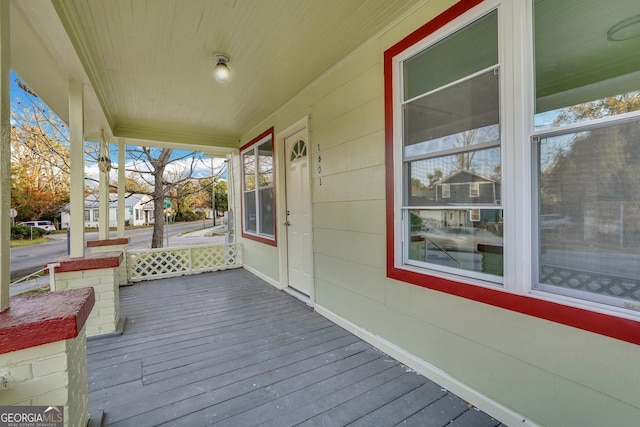 1601 Coventry St, Savannah, GA 31415 - wooden deck featuring a porch