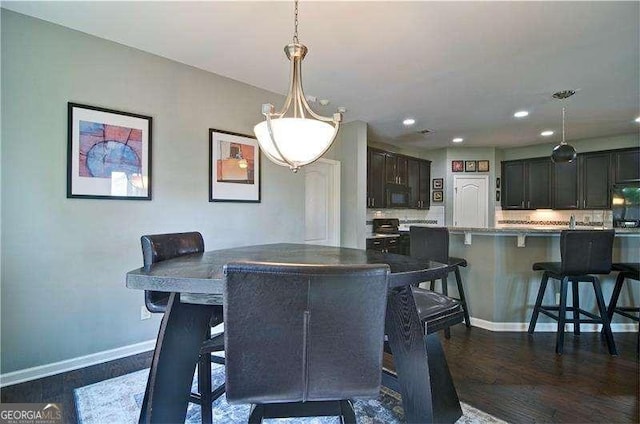 514 Creekshire Cir, Canton, GA 30115 - dining space with dark wood-type flooring, baseboards, and recessed lighting