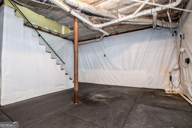 98 Sweetbriar Ln, Carrollton, GA 30117 - below grade area featuring stairs